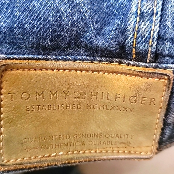 Tommy Hilfiger VTG 2003 Custom Graphics Flames Lost Cities denim jacket men's XL - Picture 9 of 10